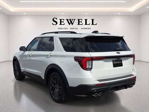 Used 2026 Ford Explorer ST w/ Sun And Sound Package RWD image 3
