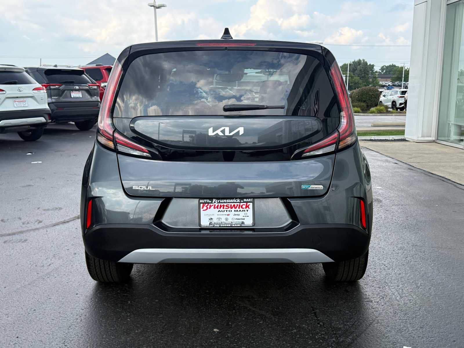 Used 2023 Kia Soul EX FWD image 5