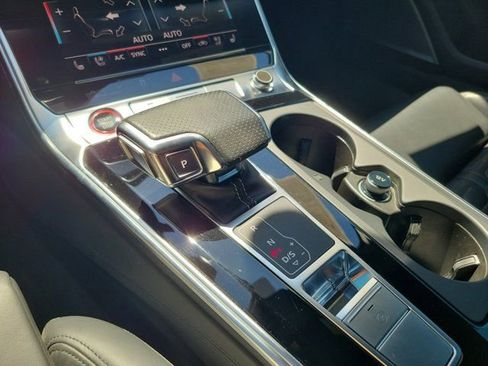 Certified 2023 Audi RS 6 AWD/4WD image 30