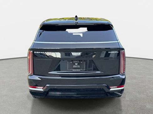 Certified 2026 Cadillac Escalade IQ Luxury 1 AWD/4WD image 4