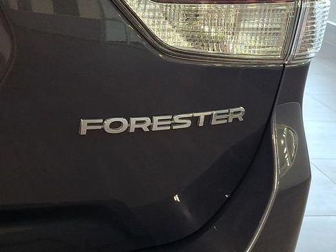 Certified 2022 Subaru Forester Limited w/ Popular Package #2 AWD/4WD image 34