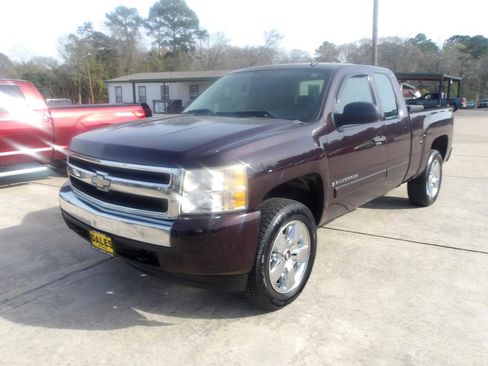 Used 2008 Chevrolet Silverado 1500 LT image 2