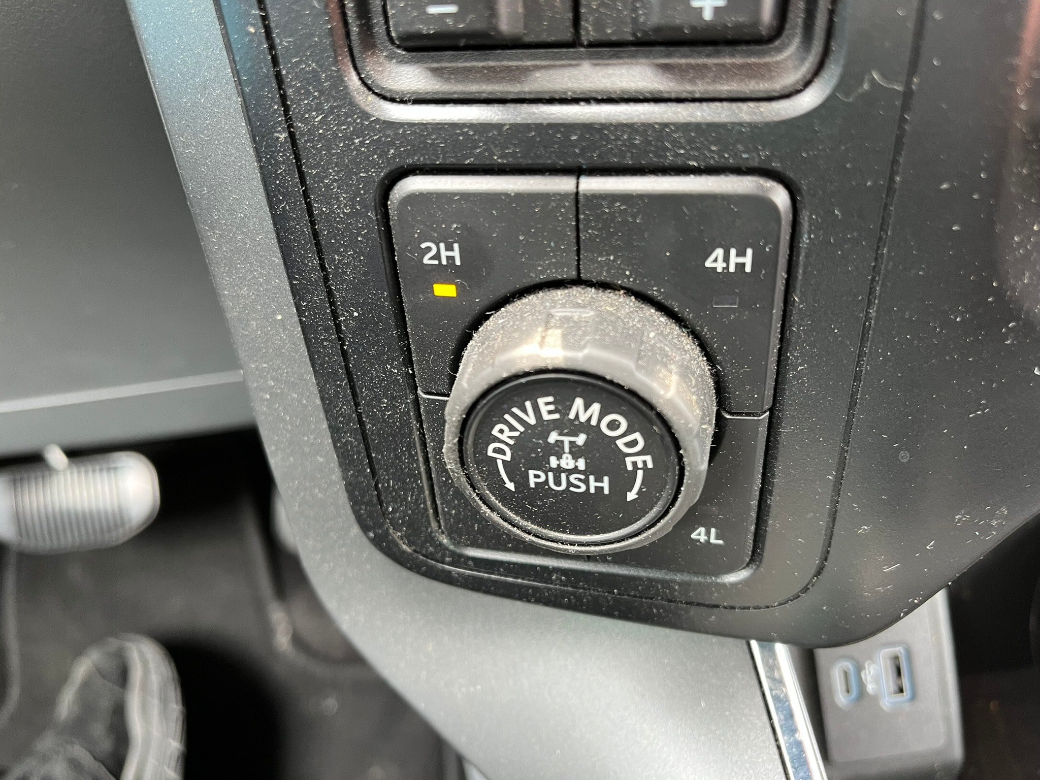Used 2022 Ford F150 XLT w/ Equipment Group 301A Mid AWD/4WD image 40