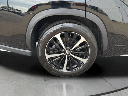 Used 2022 Toyota Highlander XSE AWD/4WD image 30