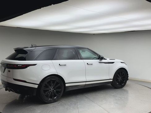 Used 2019 Land Rover Range Rover Velar R-Dynamic SE image 2