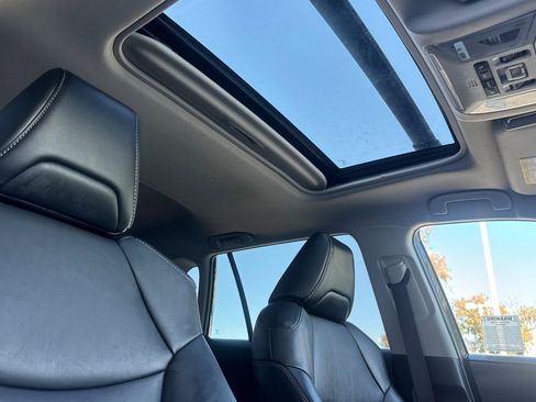 Used 2021 Toyota RAV4 XLE Premium w/ Carpet Mat Package (TMS) image 18