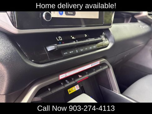Used 2025 Toyota Tundra SR5 AWD/4WD image 17