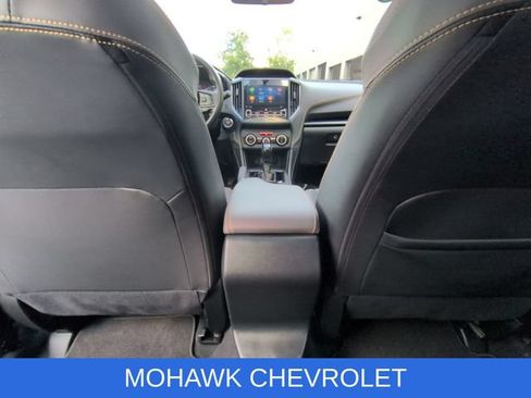 Used 2021 Subaru Crosstrek 2.5i Sport w/ Moonroof Package AWD/4WD image 21
