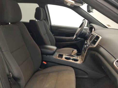 Used 2016 Jeep Grand Cherokee Laredo w/ Quick Order Package 23E RWD image 21