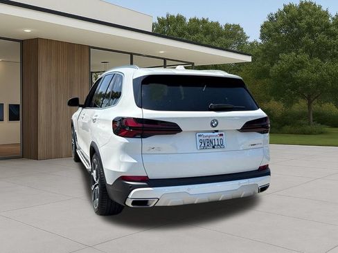 Used 2026 BMW X5 xDrive50e w/ Premium Package AWD/4WD image 11