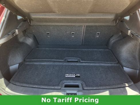 Used 2022 Nissan Rogue Sport SL AWD/4WD image 31