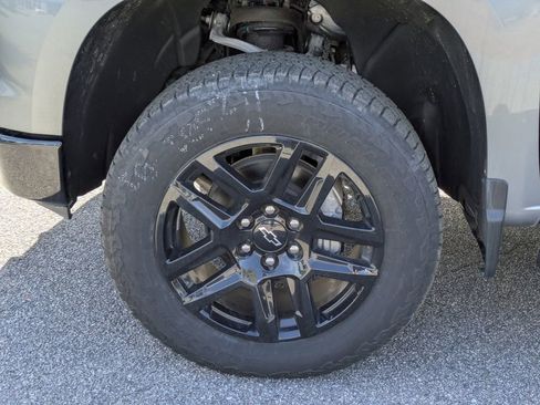 New 2026 Chevrolet Silverado 1500 Custom Trail Boss AWD/4WD image 13