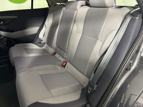 Used 2025 Subaru Outback Premium w/ Popular Package #1A image 23