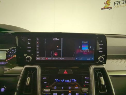 Used 2023 Kia Sorento EX image 22