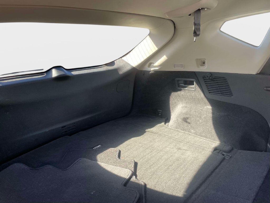Used 2024 Nissan Murano SV FWD image 13