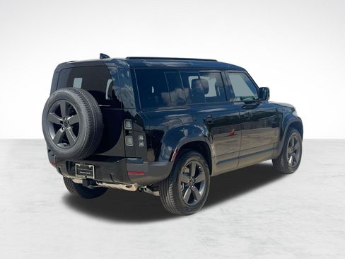 Used 2026 Land Rover Defender 110 S AWD/4WD image 9