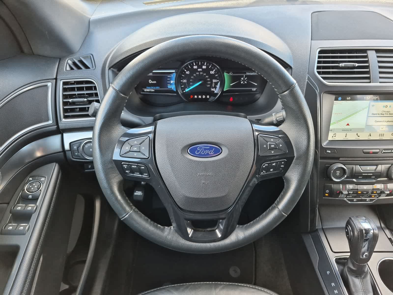 Used 2018 Ford Explorer XLT w/ Equipment Group 202A AWD/4WD image 22