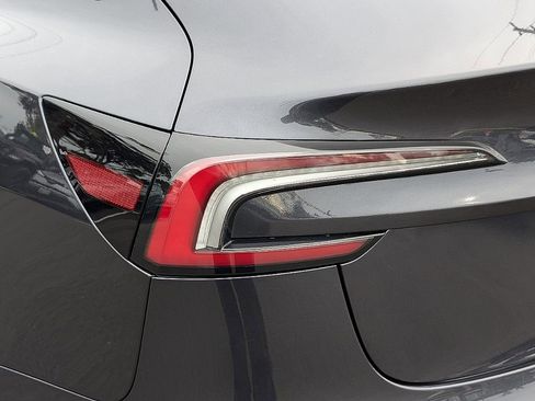 Used 2024 Tesla Model 3 Long Range image 11