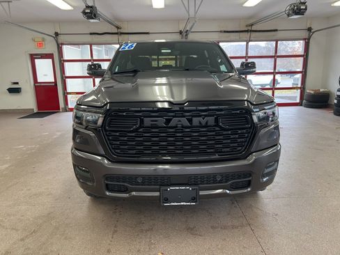 New 2026 RAM 1500 4x4 Crew Cab image 2