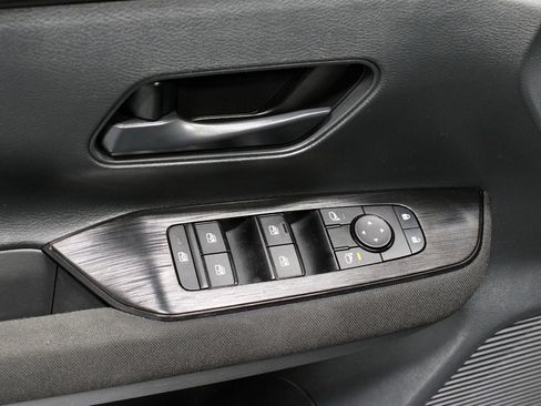 Certified 2025 Nissan Kicks S AWD/4WD image 22