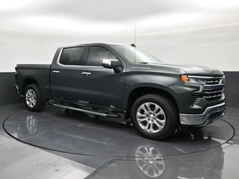 Used 2026 Chevrolet Silverado 1500 LTZ RWD image 7