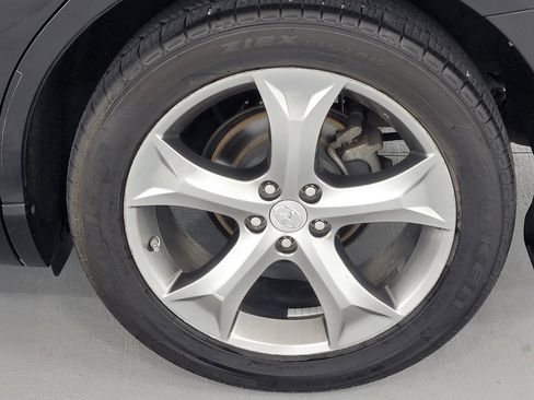 Used 2012 Toyota Venza LE image 11