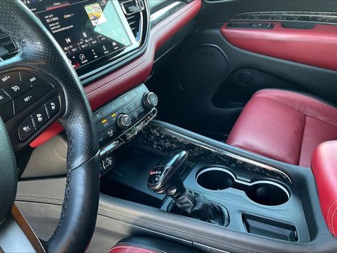 Used 2021 Dodge Durango R/T w/ Technology Group RWD image 13