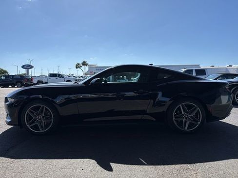 Used 2024 Ford Mustang Coupe image 2