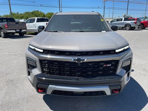 New 2026 Chevrolet Traverse Z71 w/ Enhanced Driving Package AWD/4WD image 2
