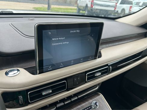 Used 2020 Lincoln Aviator Reserve w/ Equipment Group 202A AWD/4WD image 55