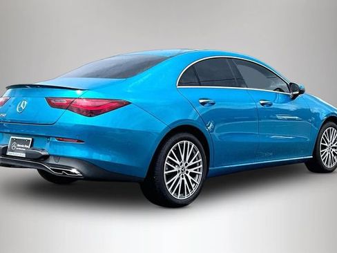Used 2025 Mercedes-Benz CLA 250 image 5