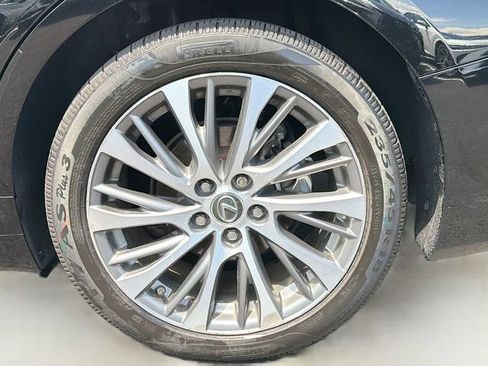 Used 2019 Lexus ES 300h w/ Premium Package FWD image 29