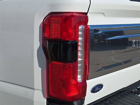 Used 2024 Ford F250 King Ranch w/ Chrome Package image 31