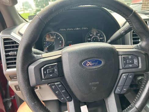 Used 2016 Ford F150 XLT w/ Equipment Group 302A Luxury AWD/4WD image 11