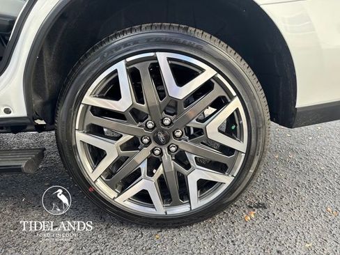 New 2026 Ford Expedition Platinum w/ Platinum Ultimate Package image 31