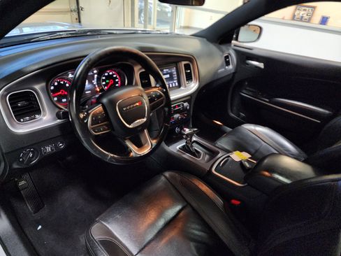 Used 2021 Dodge Charger SXT w/ Leather Interior Group image 16