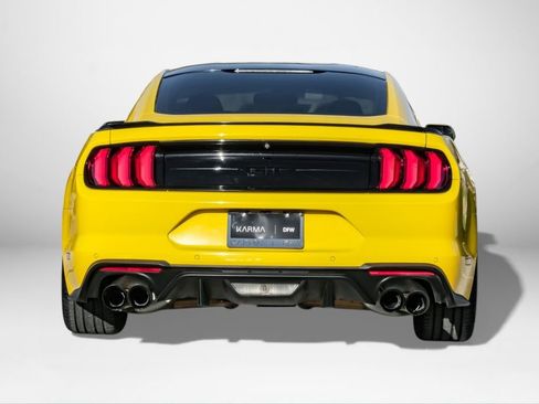 Used 2018 Ford Mustang GT w/ Black Accent Pkg image 7