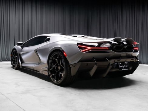 Used 2024 Lamborghini Revuelto AWD/4WD image 42