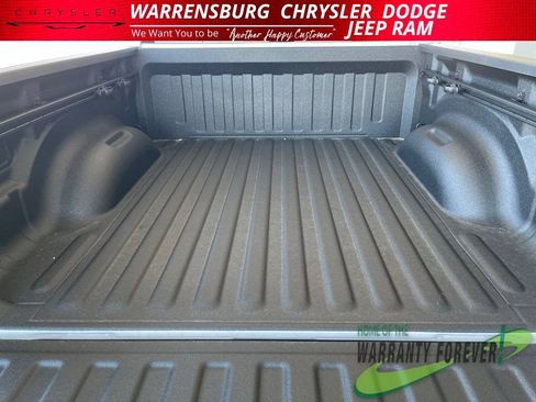 New 2026 RAM 1500 Express AWD/4WD image 33