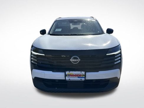 New 2026 Nissan Kicks SV image 8