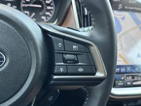 Used 2025 Subaru Outback Touring XT image 12