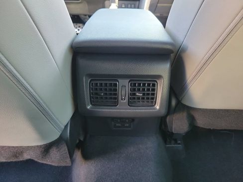 Used 2025 Toyota Camry SE w/ Convenience Package FWD image 14