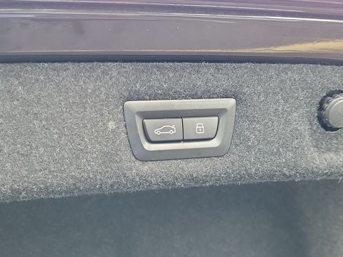 Used 2023 BMW 540i w/ M Sport Package RWD image 10