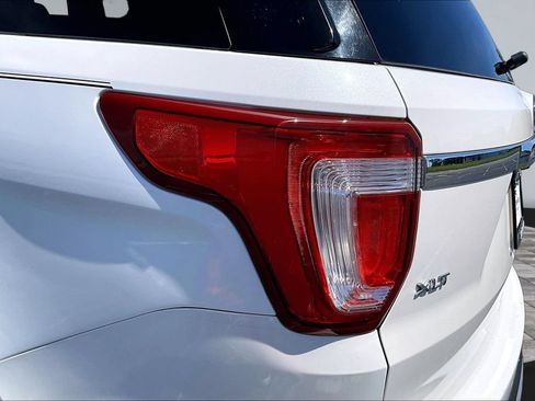 Used 2016 Ford Explorer XLT FWD image 31