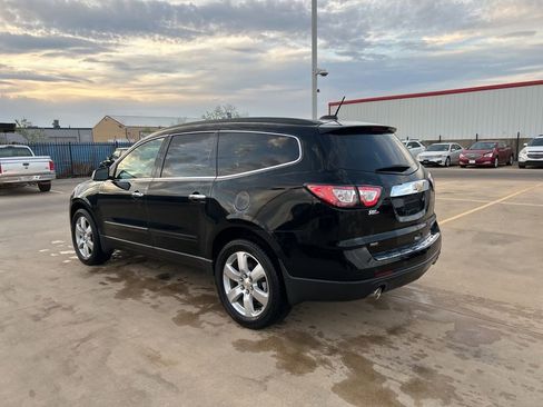 Used 2016 Chevrolet Traverse LTZ image 2