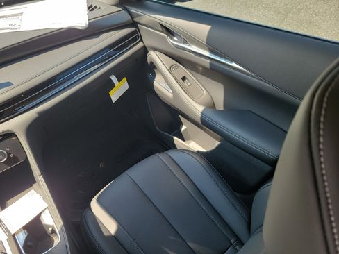 New 2026 INFINITI QX60 Luxe w/ Cargo Package image 15