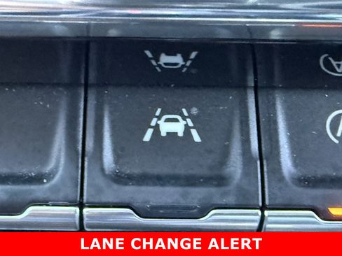 Used 2023 GMC Sierra 1500 Elevation w/ Preferred Package image 23