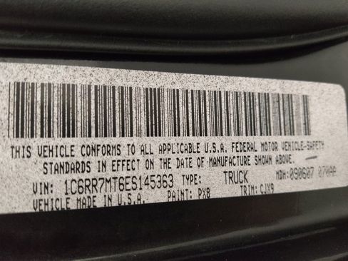 Used 2014 RAM 1500 Sport image 33