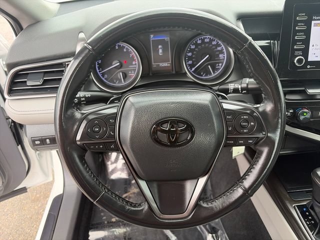 Used 2023 Toyota Camry SE FWD image 27