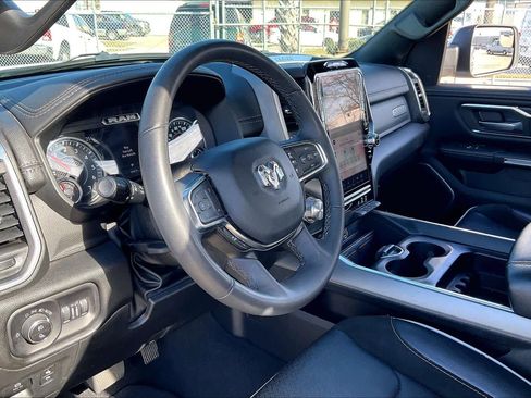 Used 2025 RAM 1500 Laramie image 18